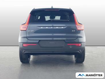 Volvo XC40 Plus — photo 3