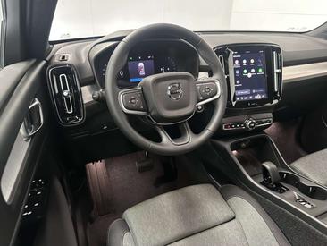 Volvo XC40 B3 Core — photo 20