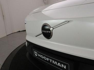 Volvo XC60 — photo 6