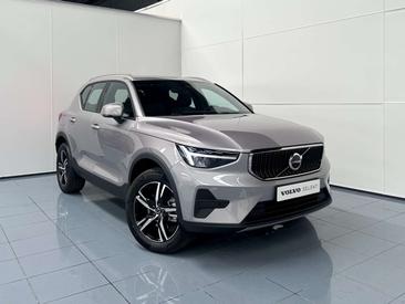 Volvo XC40 B3 Core — photo 21