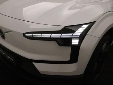 Volvo XC60 — photo 9