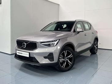 Volvo XC40 B3 Core — photo 26