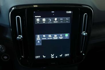 Volvo XC40 T5 Recharge Plus — photo 15