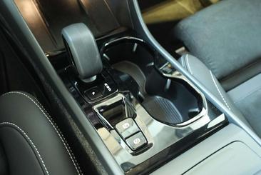 Volvo XC40 B4 Plus — photo 15