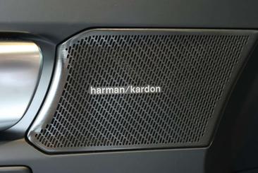 Volvo XC40 B4 Plus — photo 16