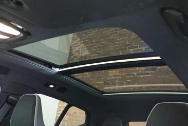 Volvo XC40 B4 Plus — photo 18