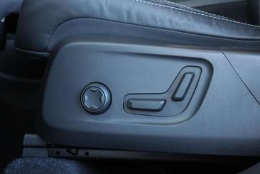 Volvo XC40 T5 Recharge Plus — photo 24