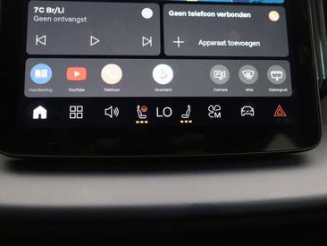 Volvo XC60 — photo 17