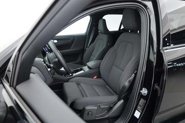 Volvo XC40 Recharge Plus — photo 3