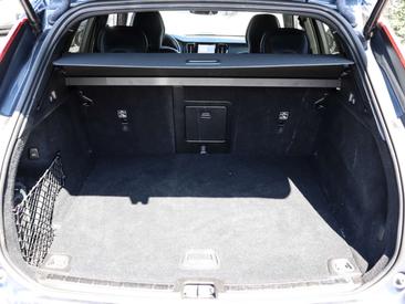 Volvo XC60 R Design — photo 18