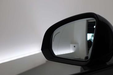 Volvo XC40 Recharge Plus — photo 8