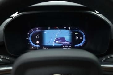 Volvo XC40 Recharge Plus — photo 12