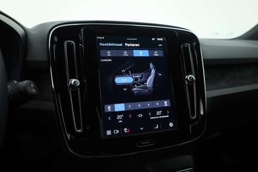 Volvo XC40 Recharge Plus — photo 25