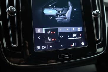 Volvo XC40 Recharge Plus — photo 26