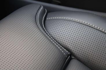 Volvo XC60 T8 Ultimate — photo 14