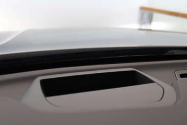 Volvo XC60 T8 Ultimate — photo 17