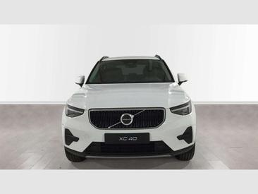 Volvo XC40 B3 Essential — photo 5