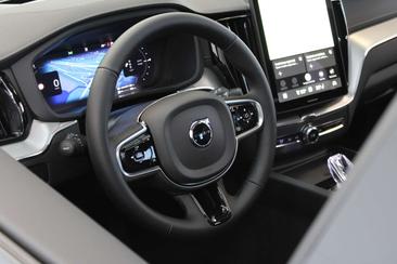 Volvo XC60 T8 Ultimate — photo 47