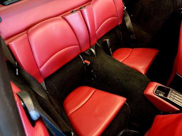Porsche 993 Carrera 2 — photo 11