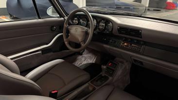 Porsche 993 Carrera — photo 15