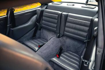 Porsche 964 CARRERA 4 — photo 5