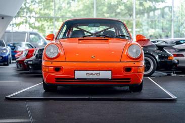 Porsche 964 Carrera 2 — photo 2