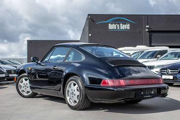 Porsche 964 CARRERA 4 — photo 2