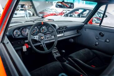Porsche 964 Carrera 2 — photo 10