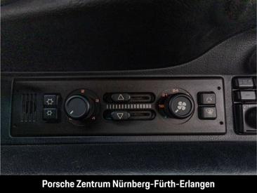 Porsche 993 Carrera — photo 25