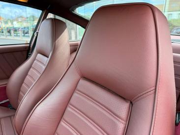 Porsche 930 Turbo — photo 18