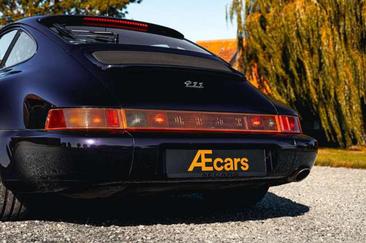 Porsche 964 CARRERA 4 — photo 19
