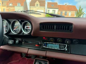 Porsche 930 Turbo — photo 24
