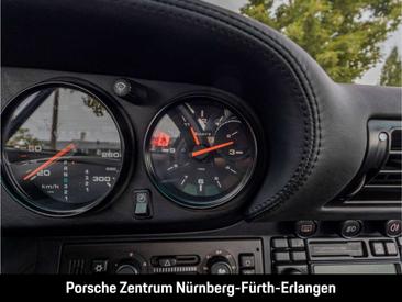 Porsche 993 Carrera — photo 36