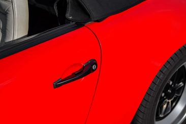 Porsche 930 — photo 17
