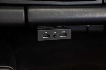 Porsche 964 CARRERA 4 — photo 28