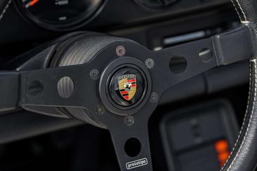 Porsche 930 — photo 33