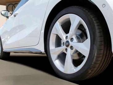 Audi A3 Sportback S Line TFSI — photo 7