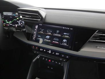Audi A3 40 TFSI — photo 12