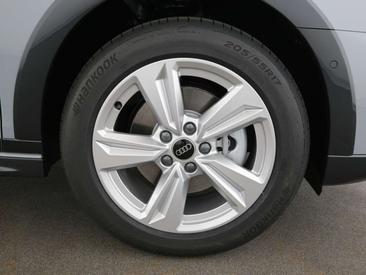 Audi A3 40 TFSI — photo 18