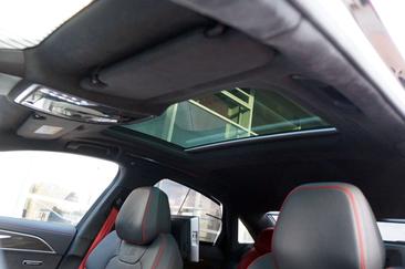 Audi S8 — photo 9