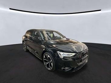 Audi E-tron S — photo 2