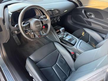 Audi R8 Spyder Performance — photo 19