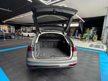 Audi A6 Allroad 50 TDI — photo 11