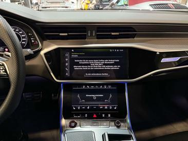 Audi RS7 4.0 TFSI — photo 21
