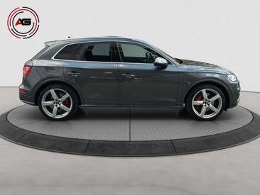Audi SQ5 SUV 30 TDI — photo 7