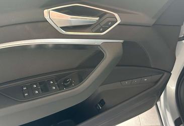 Audi E-tron 55 — photo 14