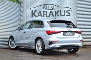 Audi A3 Sportback Advanced 35 TFSI — photo 7