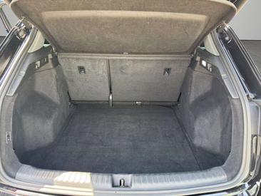 Audi Q4 E-tron 40 — photo 17