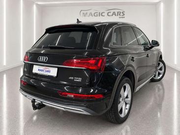 Audi Q5 S Line 45 TFSI — photo 2