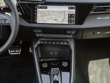 Audi A3 S Line 35 TFSI — photo 11